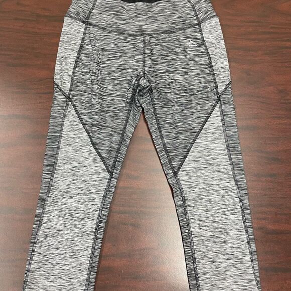 RBX Gray Capris Leggings - Picture 1 of 3